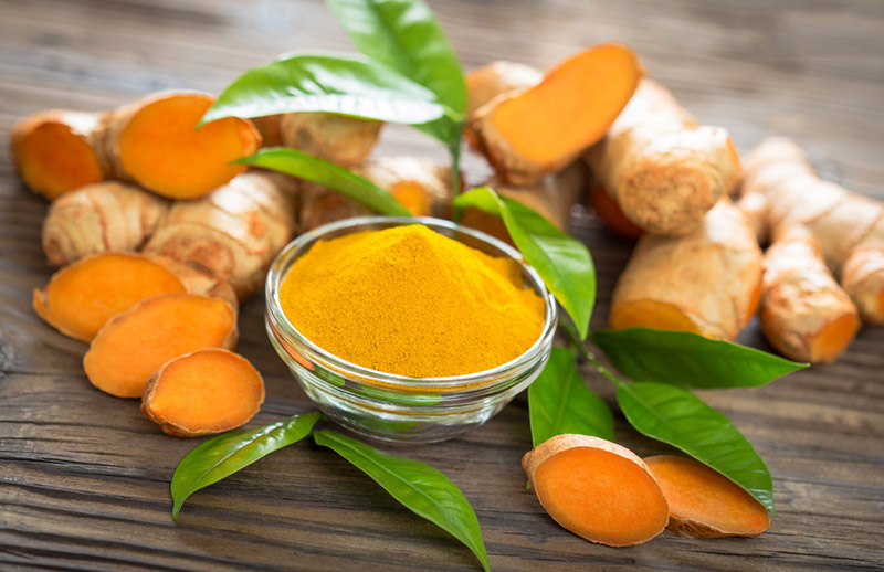 mặt nạ chăm sóc da từ bột nghệ