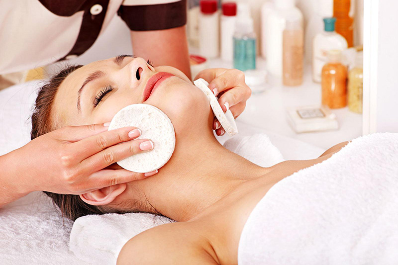 dưỡng da toàn thân bằng cám gạo